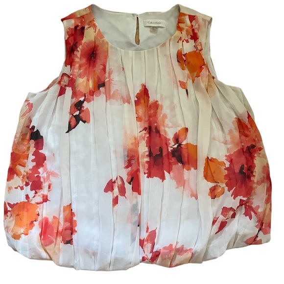 Calvin Klein Tops - Calvin Klein Floral Sleeveless Blouse!